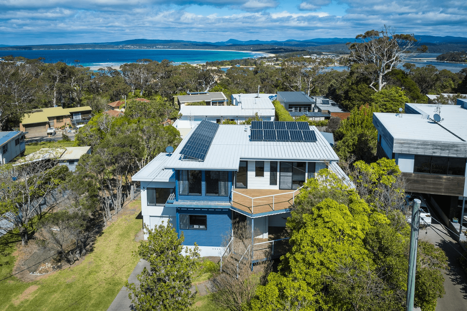 16 Lakeview Avenue, Merimbula, NSW 2548