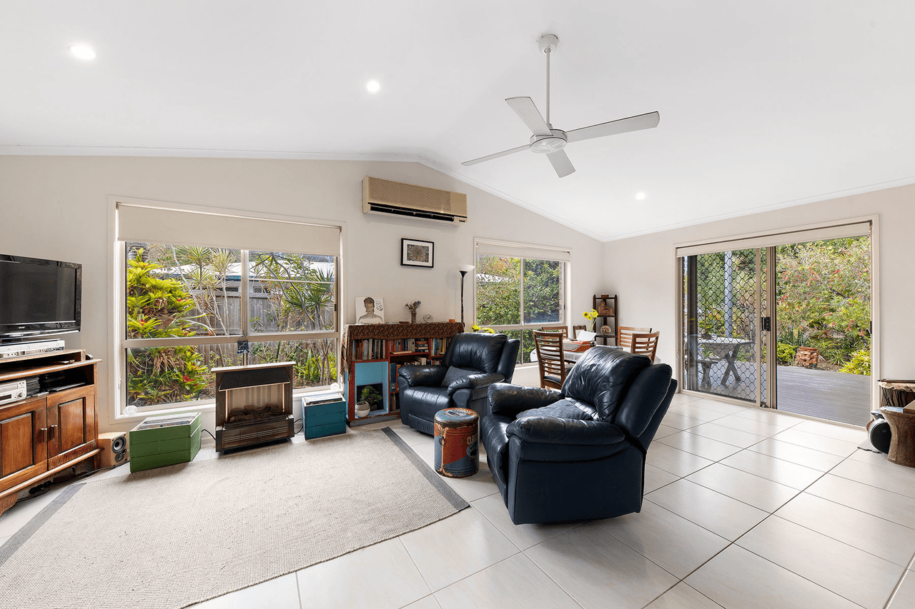 25 Tarina Street, Noosa Heads, QLD 4567