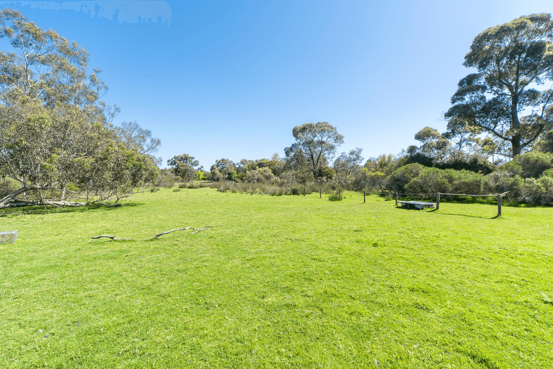 20 Facey Road, DEVON MEADOWS, VIC 3977