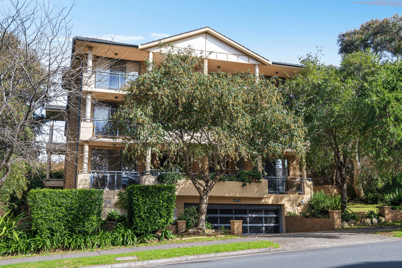 8/11 Andover Street, Carlton, NSW 2218