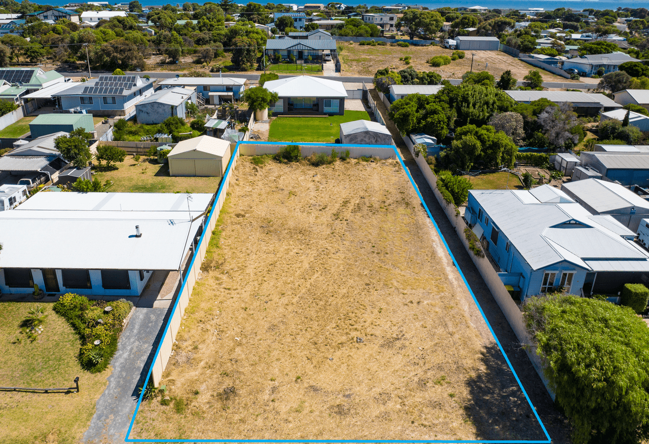 37 Cave Street, GOOLWA BEACH, SA 5214