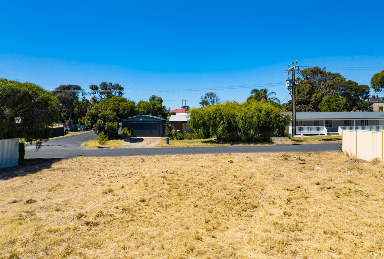 37 Cave Street, GOOLWA BEACH, SA 5214