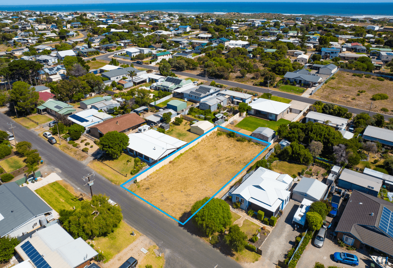 37 Cave Street, GOOLWA BEACH, SA 5214