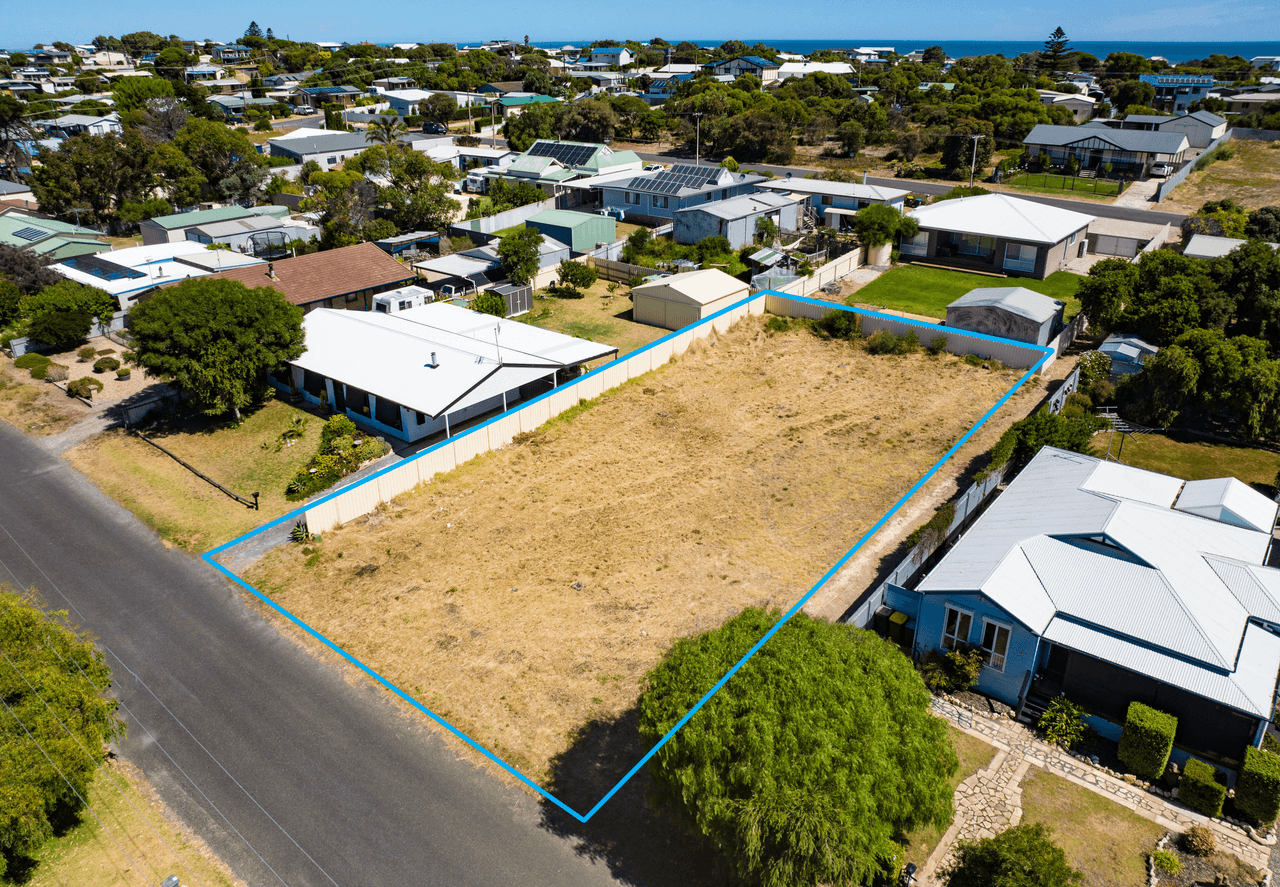 37 Cave Street, GOOLWA BEACH, SA 5214