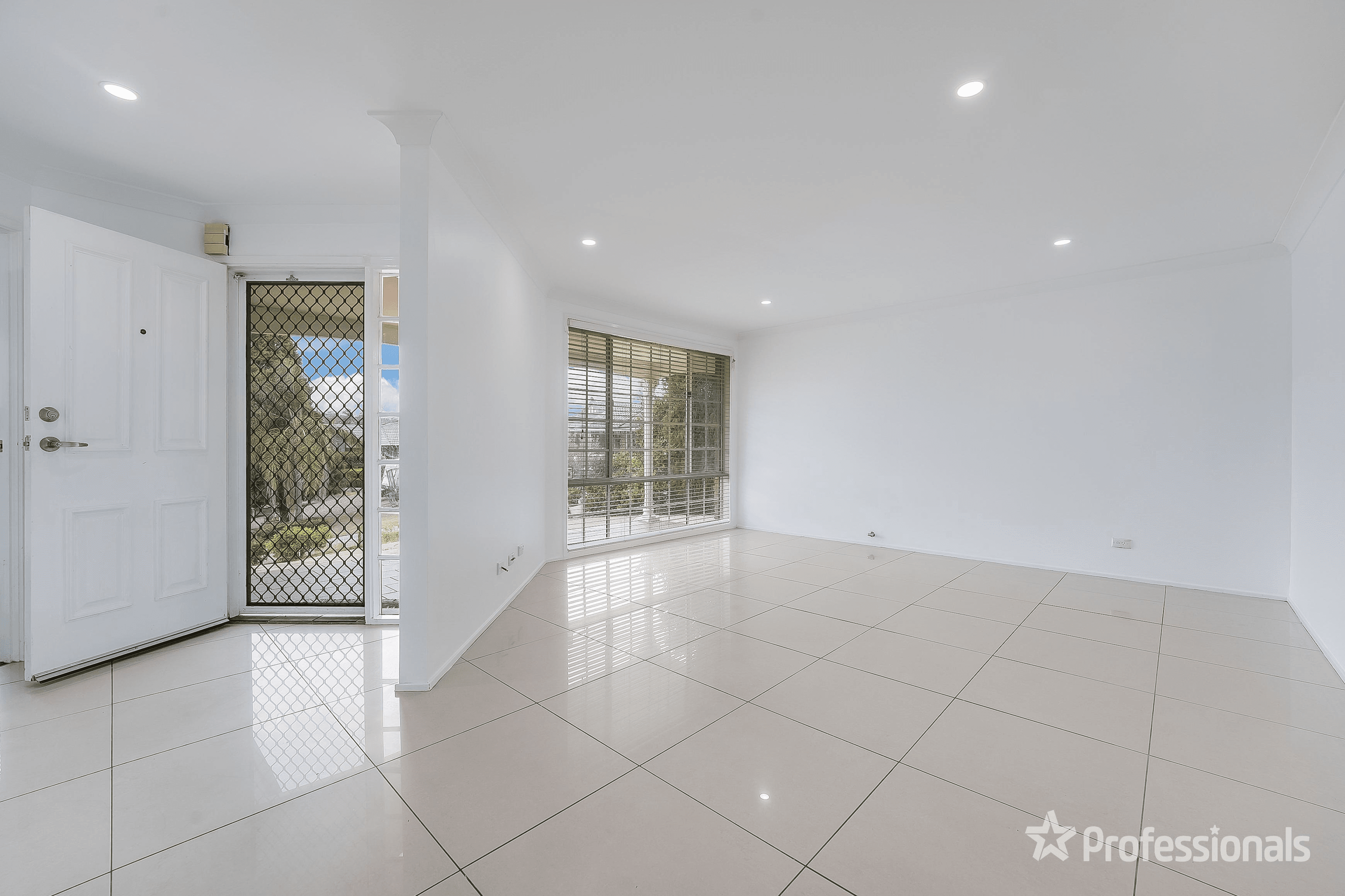 20 Borrowdale Close, NARELLAN, NSW 2567