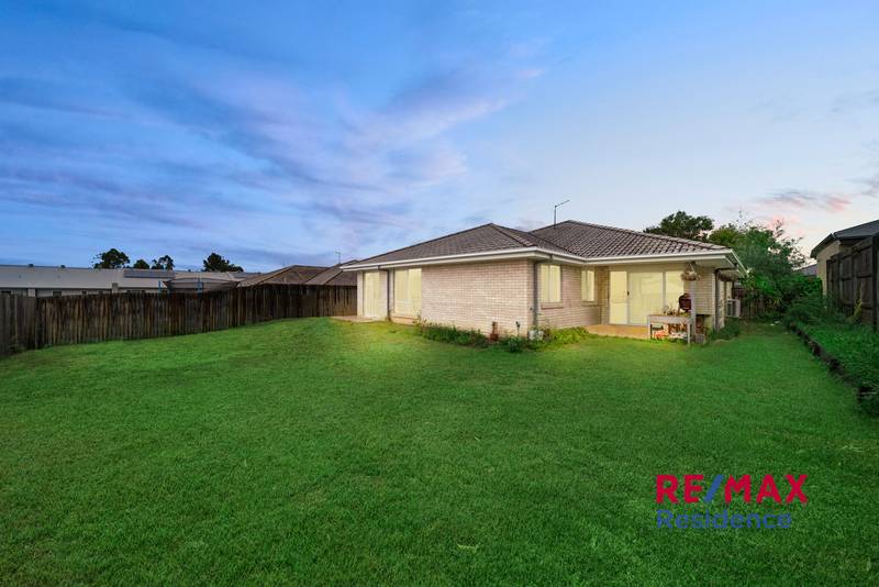 30 Skyblue Circuit, YARRABILBA, QLD 4207