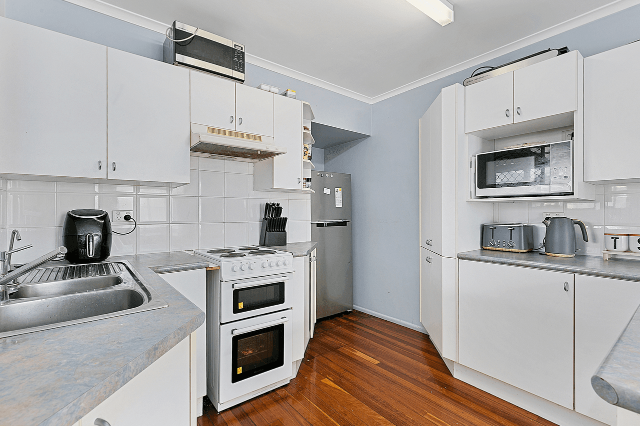 229 Bennetts Road, NORMAN PARK, QLD 4170