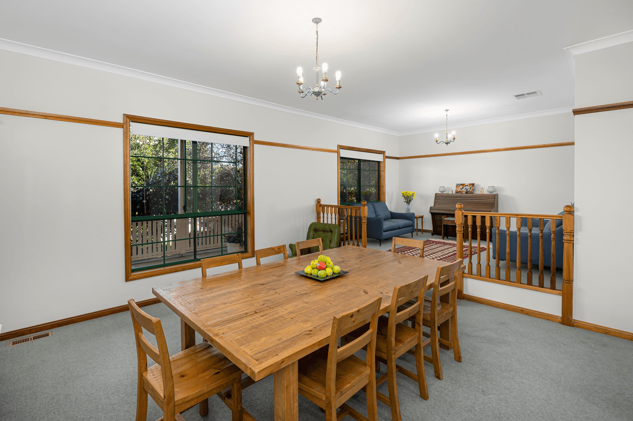 7 Derwent Avenue, TATTON, NSW 2650