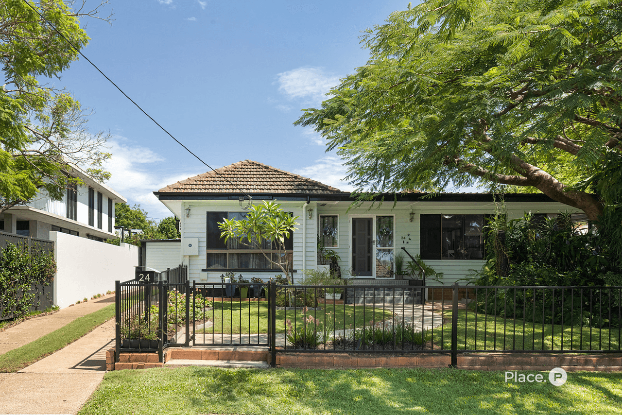 24 Matong Street, Hendra, QLD 4011