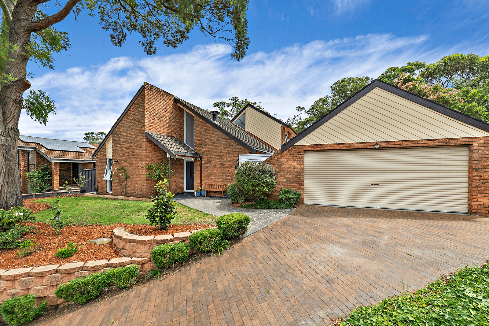 2 Mathews Place, MENAI, NSW 2234