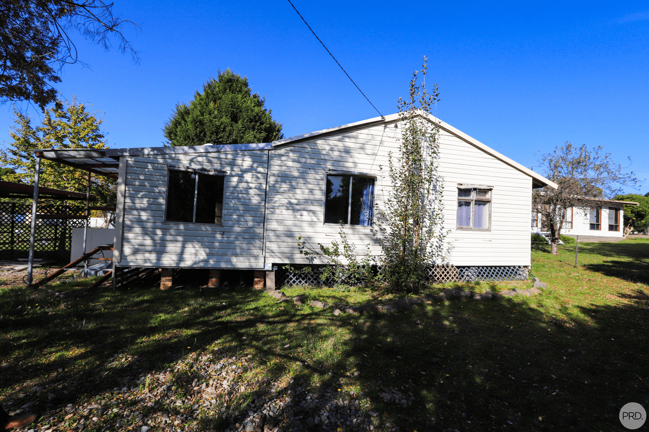 26 Carabost Street, TUMBARUMBA, NSW 2653