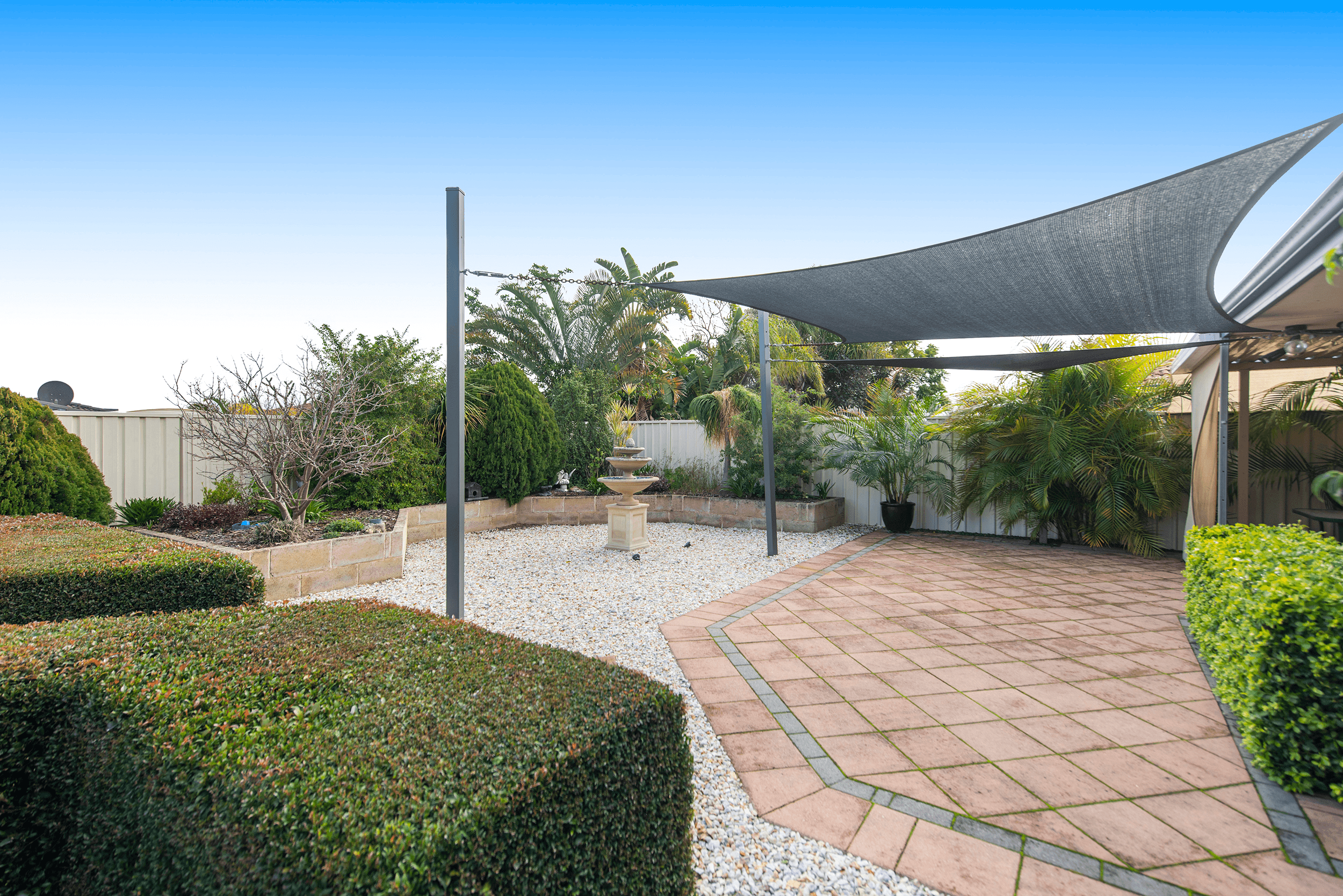 13 Amos Loop, CANNING VALE, WA 6155