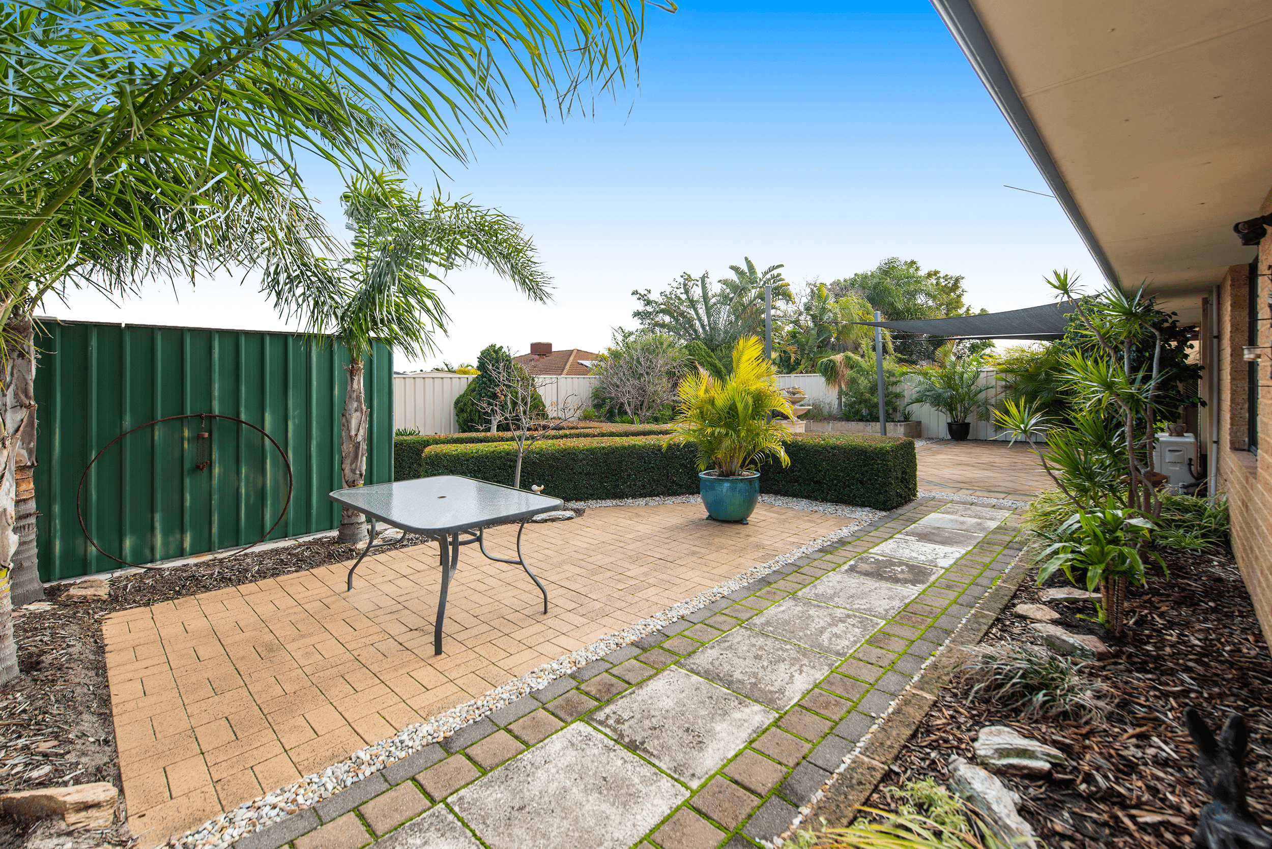 13 Amos Loop, CANNING VALE, WA 6155