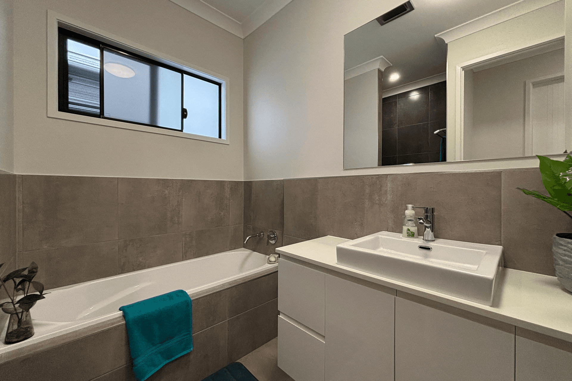 3 Splendour Circuit, Julago, QLD 4816