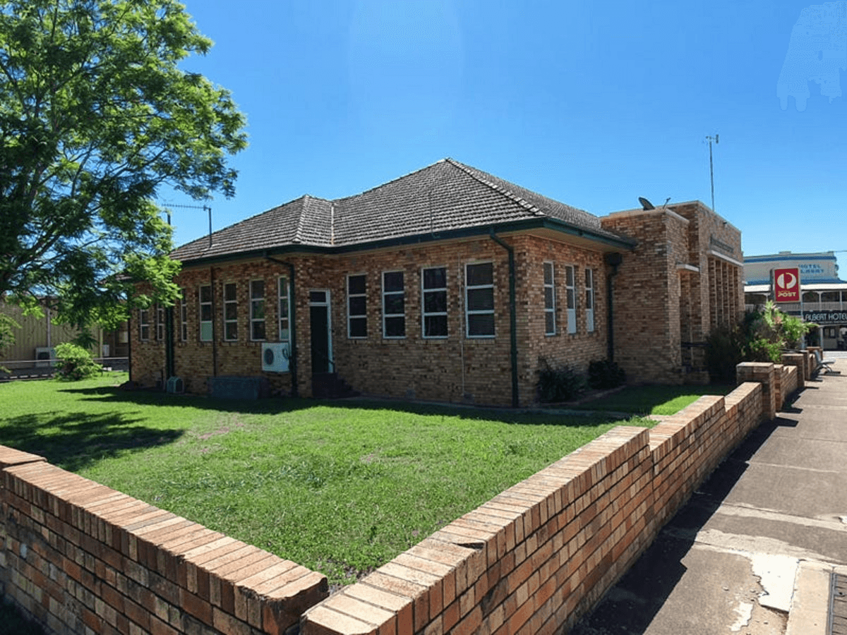 60 Newton Street, MONTO, QLD 4630