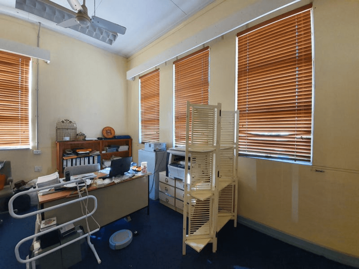 60 Newton Street, MONTO, QLD 4630