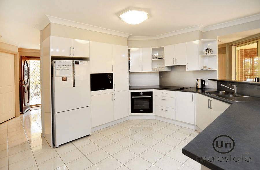 31 Moseley Drive, BOAMBEE EAST, NSW 2452