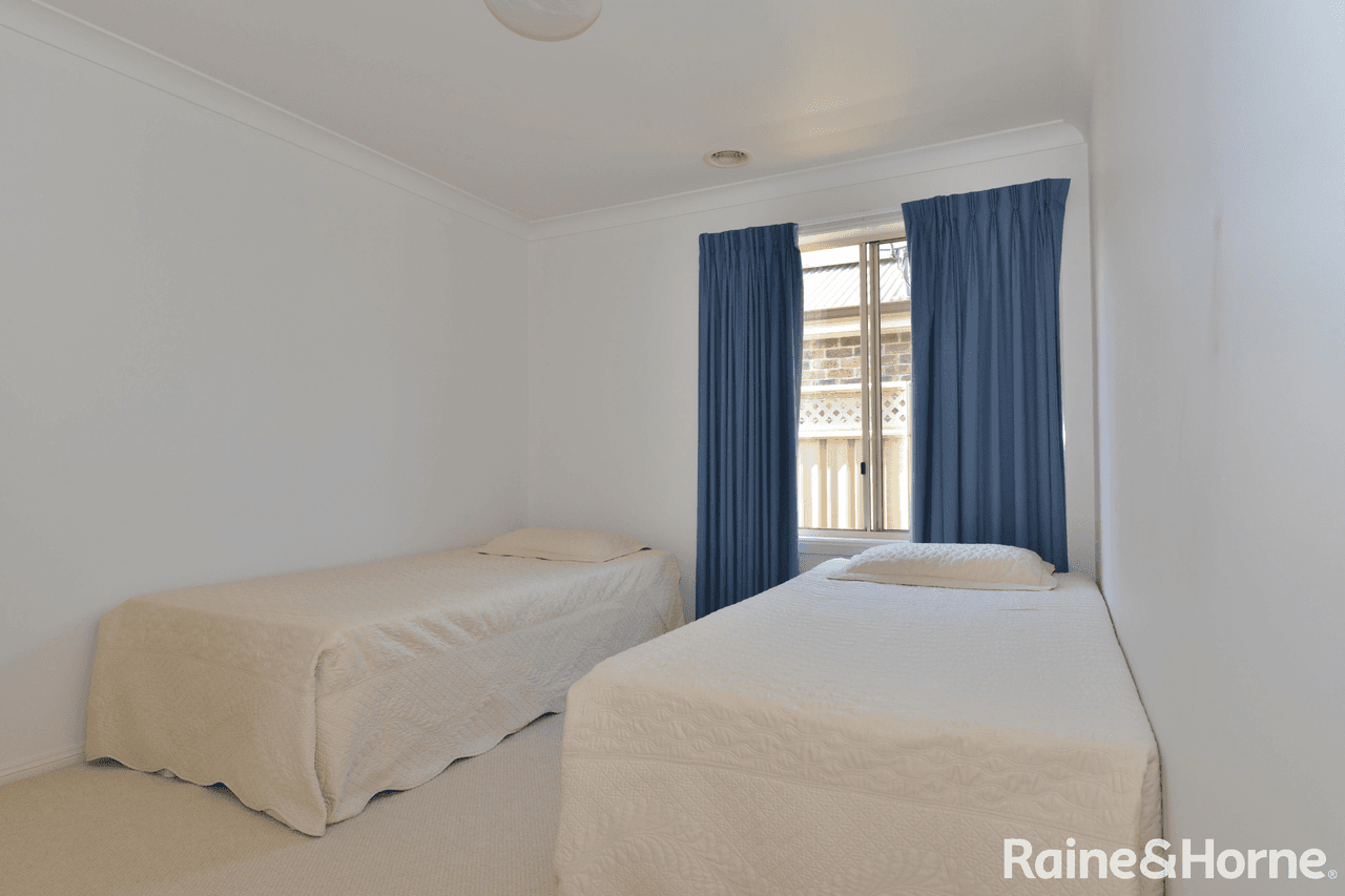 2/12a Hamer Street, ORANGE, NSW 2800