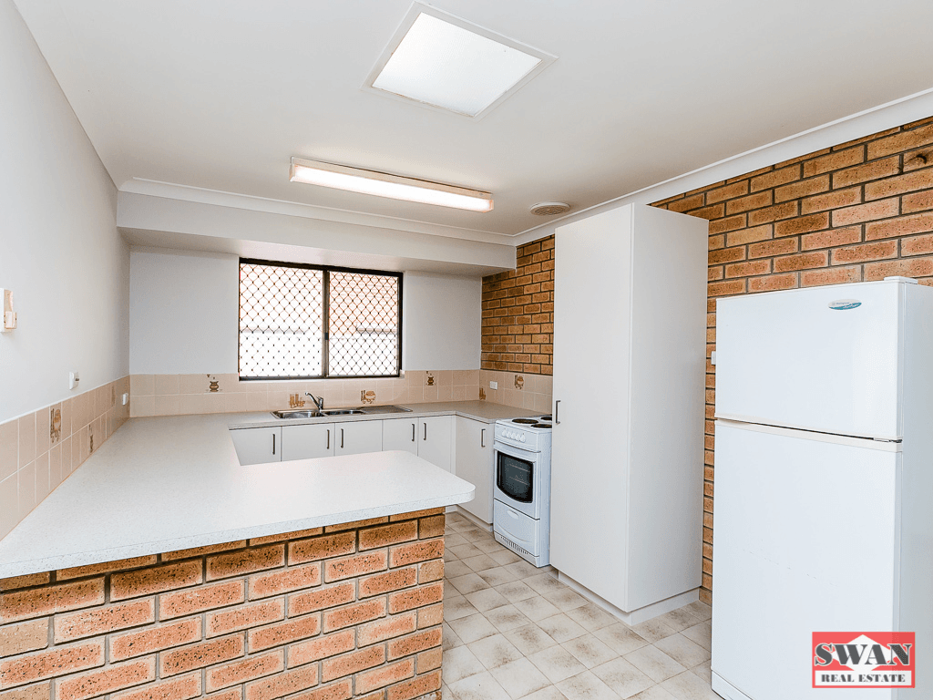 14 Marlboro Rd, Swan View, WA 6056