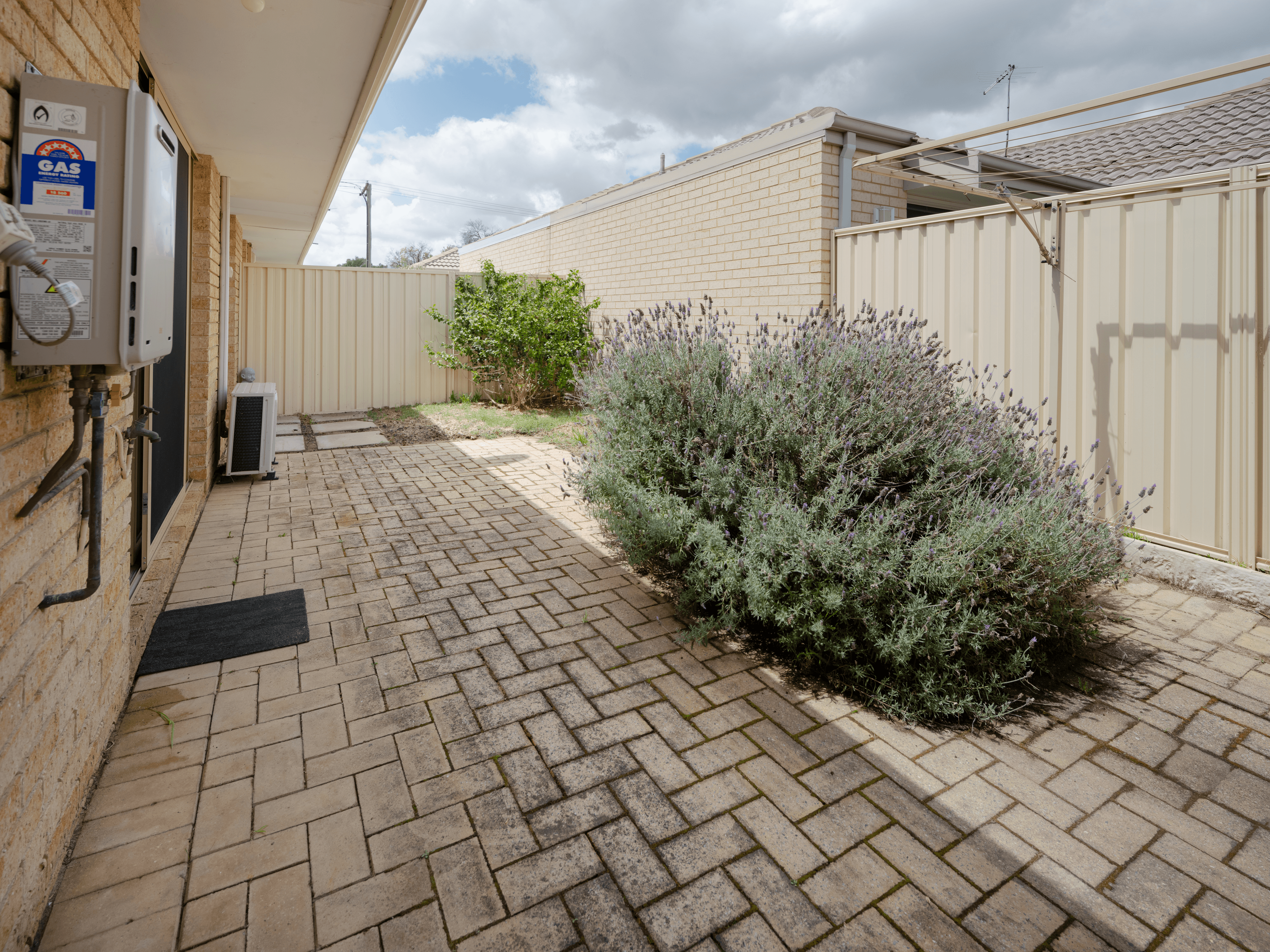 3/1A Henry Street, MIDLAND, WA 6056