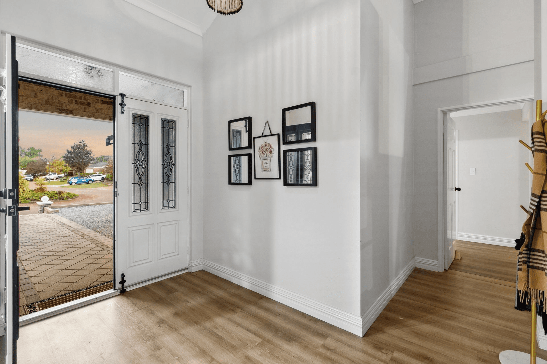 2 Merlot Court, The Vines, WA 6069