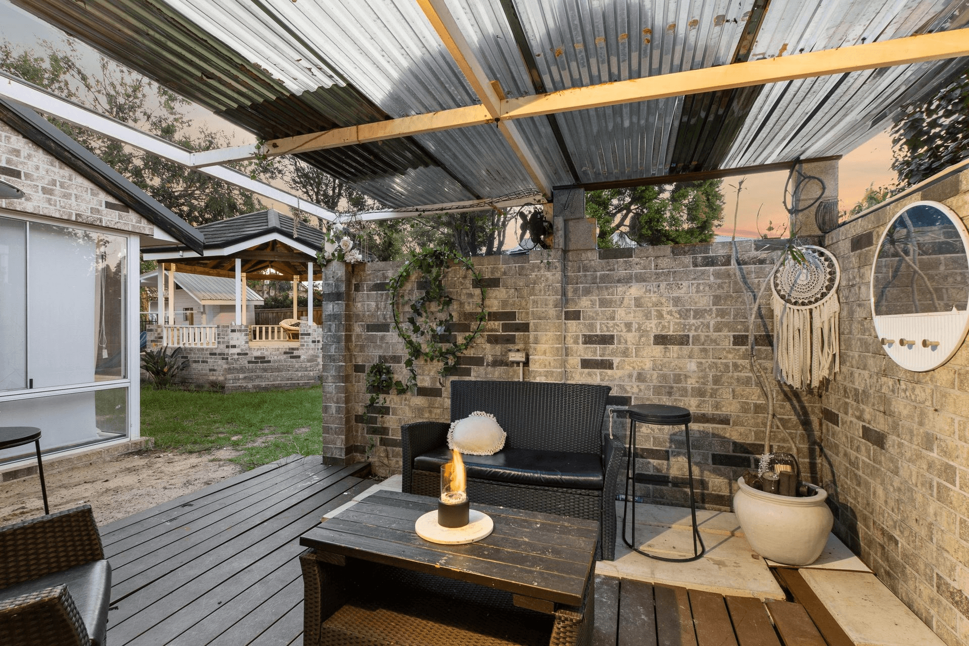 2 Merlot Court, The Vines, WA 6069