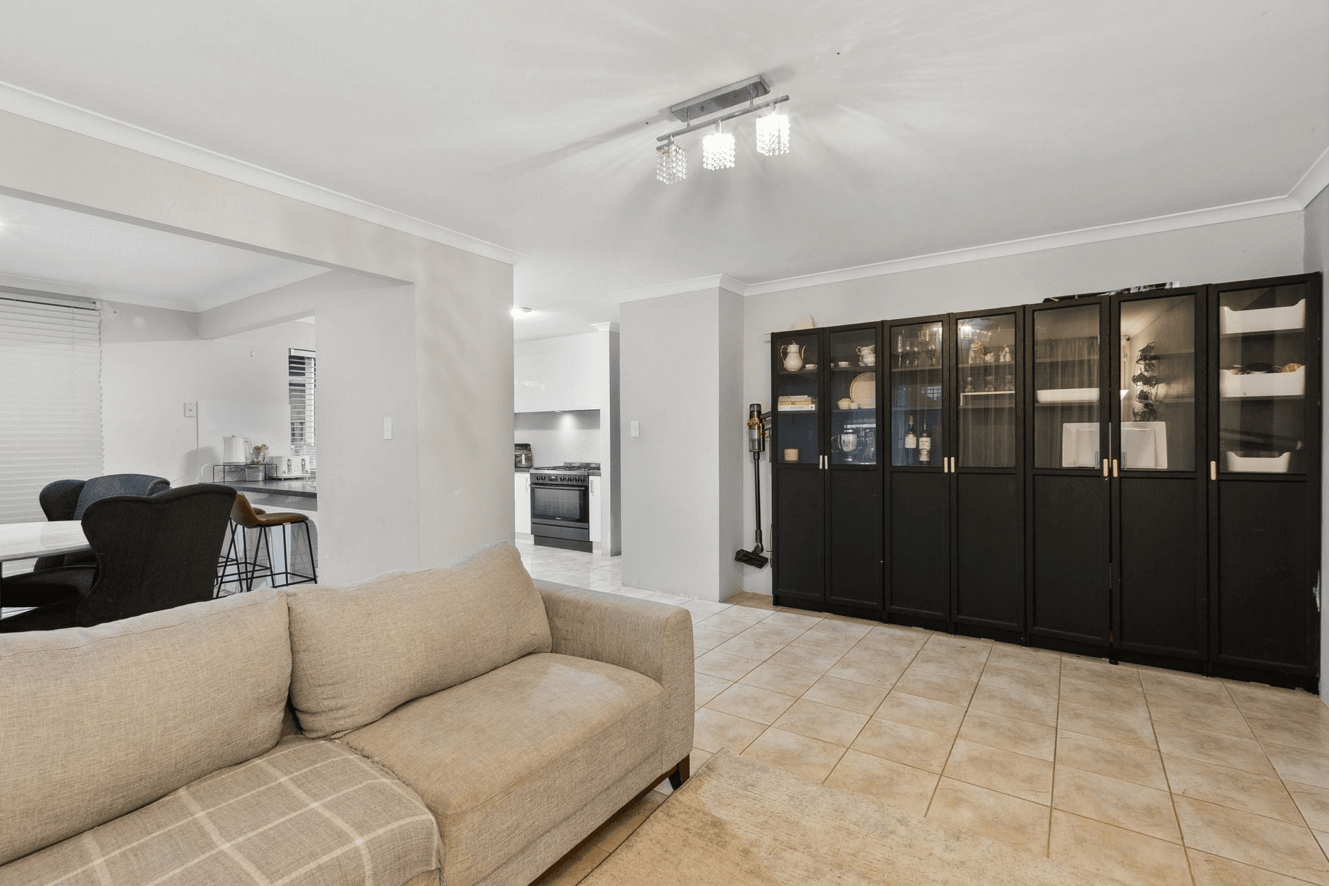 2 Merlot Court, The Vines, WA 6069