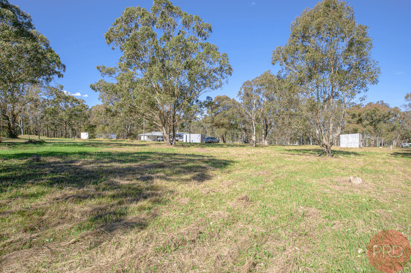 994 Clarence Town Road, SEAHAM, NSW 2324