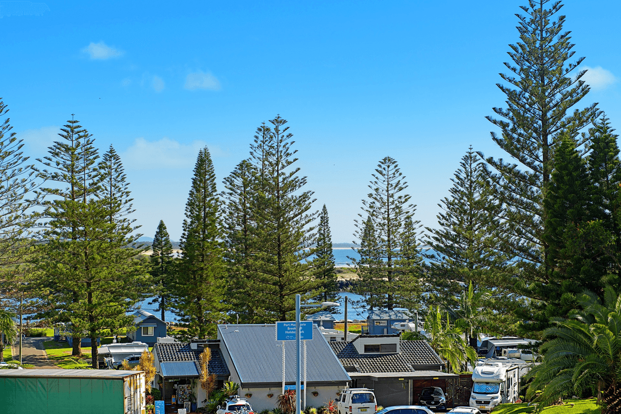 205/11 Clarence Street, PORT MACQUARIE, NSW 2444