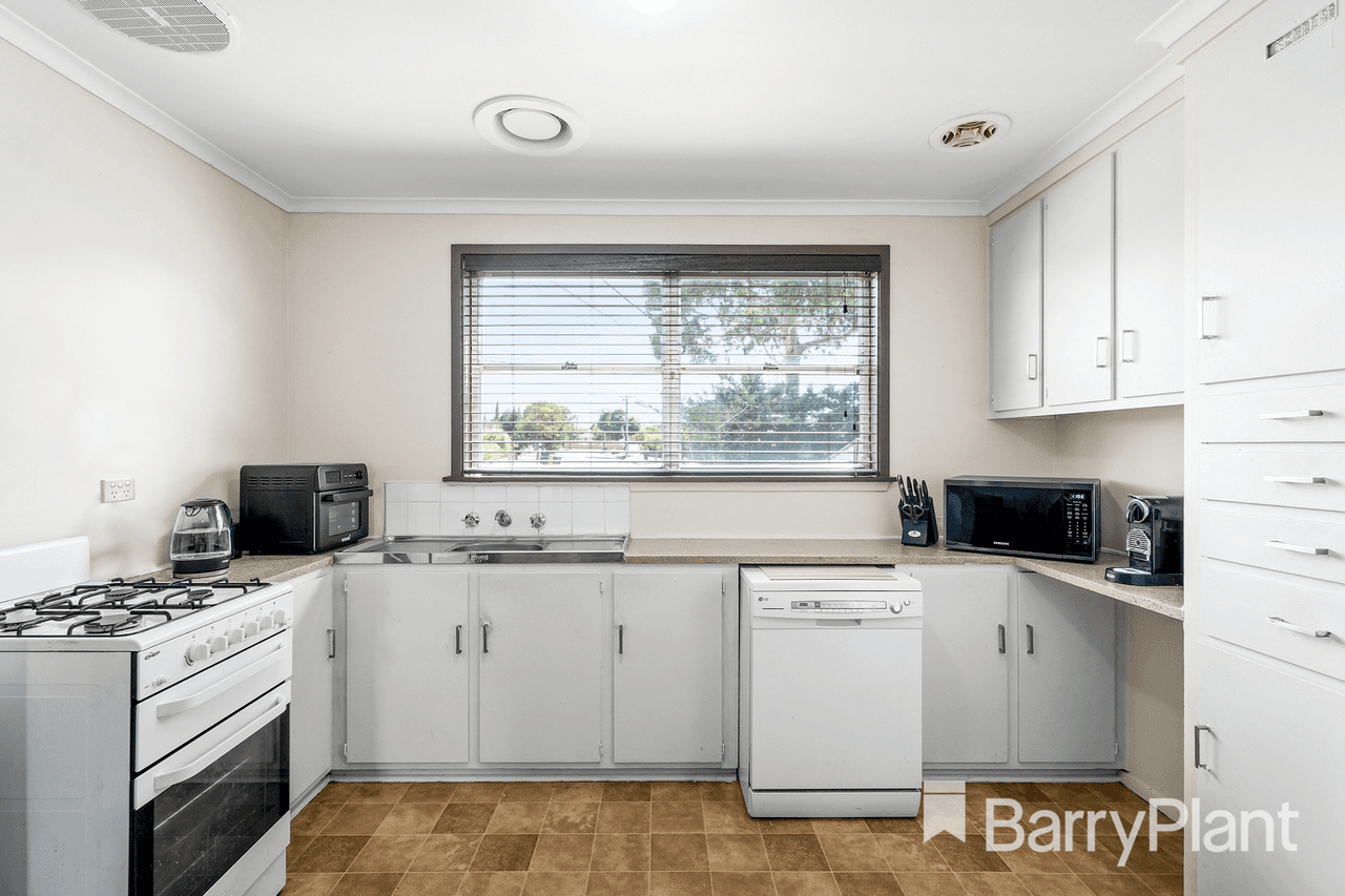 21 Dalton Street, Sunshine West, VIC 3020