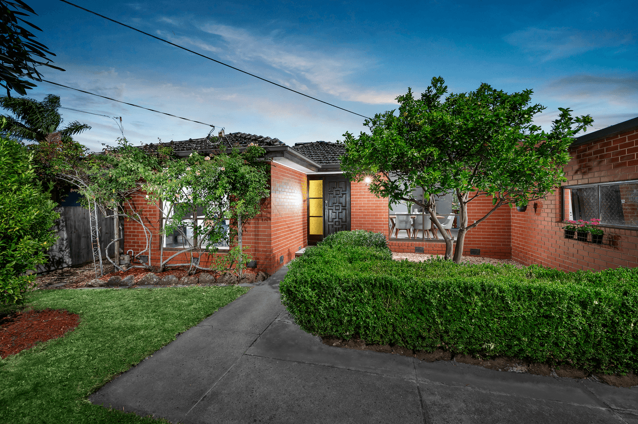 19 Silvan Street, OAKLEIGH SOUTH, VIC 3167