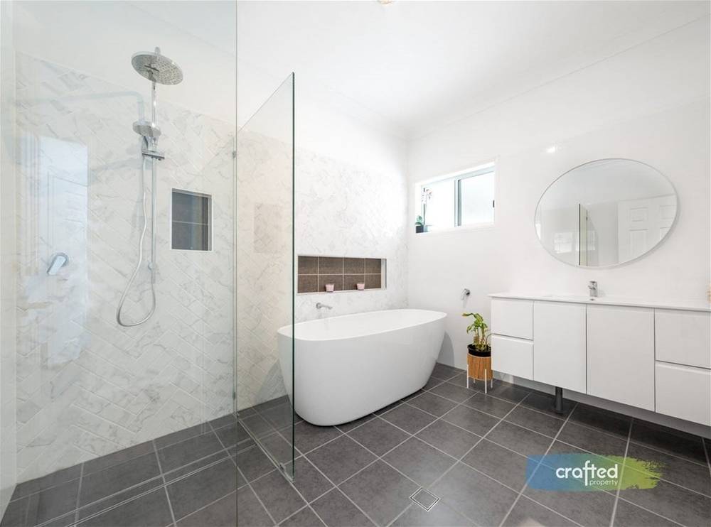 120 Lyon Drive, NEW BEITH, QLD 4124