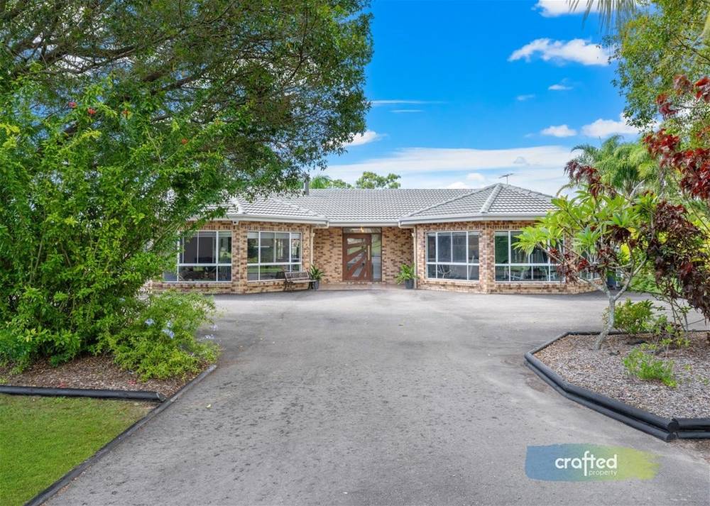 120 Lyon Drive, NEW BEITH, QLD 4124