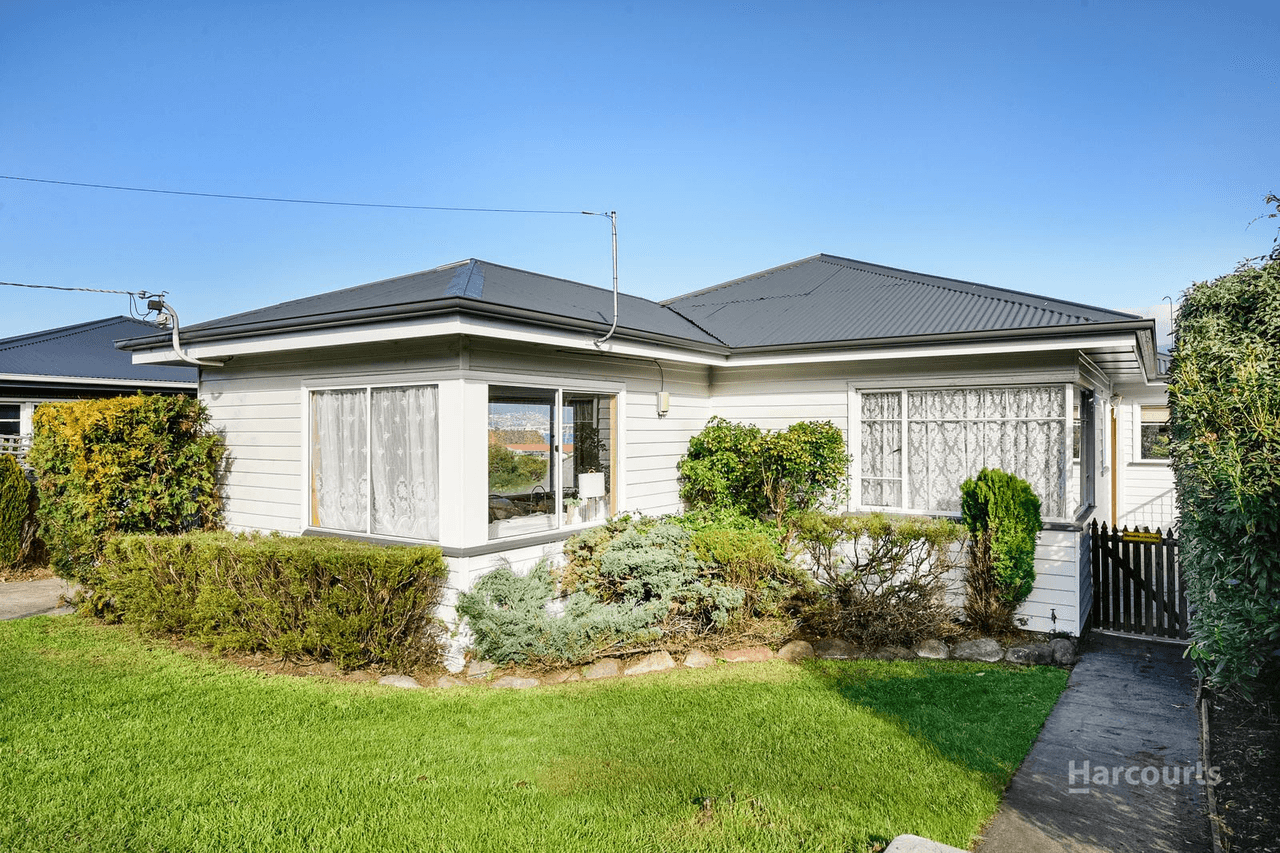 211 East Derwent Highway, LINDISFARNE, TAS 7015