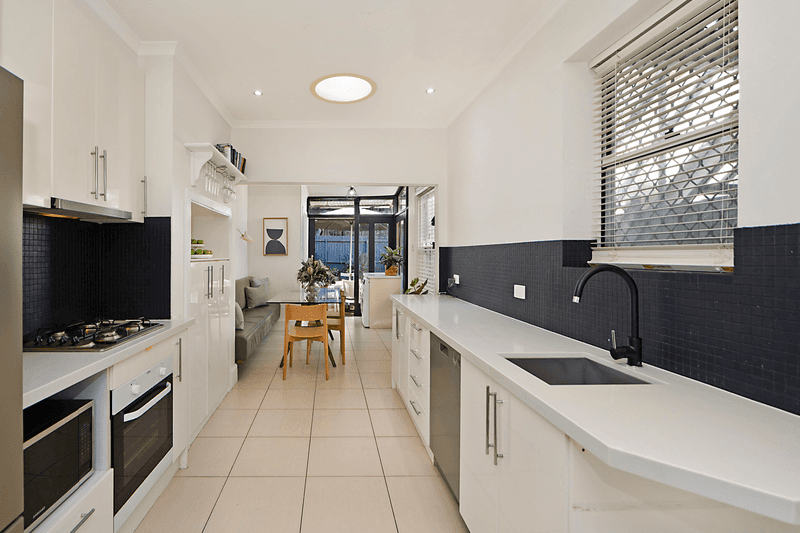 49 Railway Street, Cooks Hill, NSW 2300