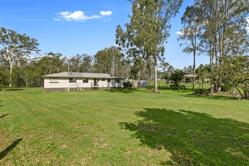 186 Old Gympie Rd, Owanyilla, QLD 4650