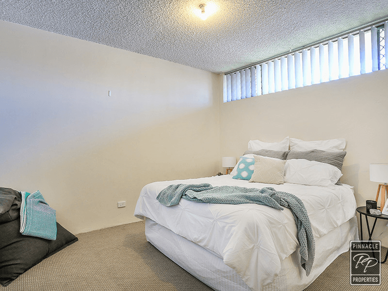 8/415 Esplanade, Manly, QLD 4179