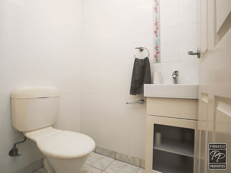 8/415 Esplanade, Manly, QLD 4179