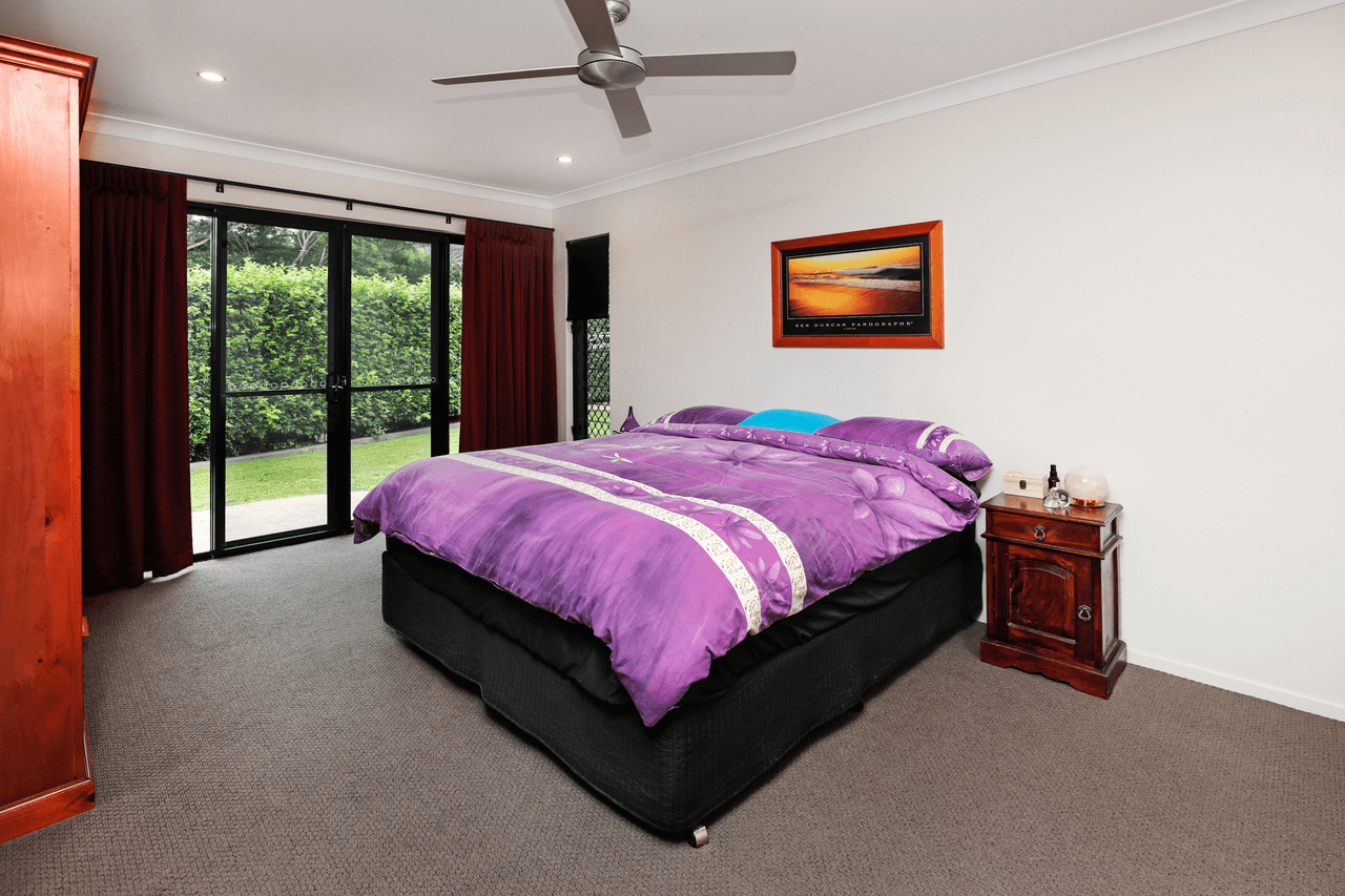 43 Stanton Road, SMITHFIELD, QLD 4878