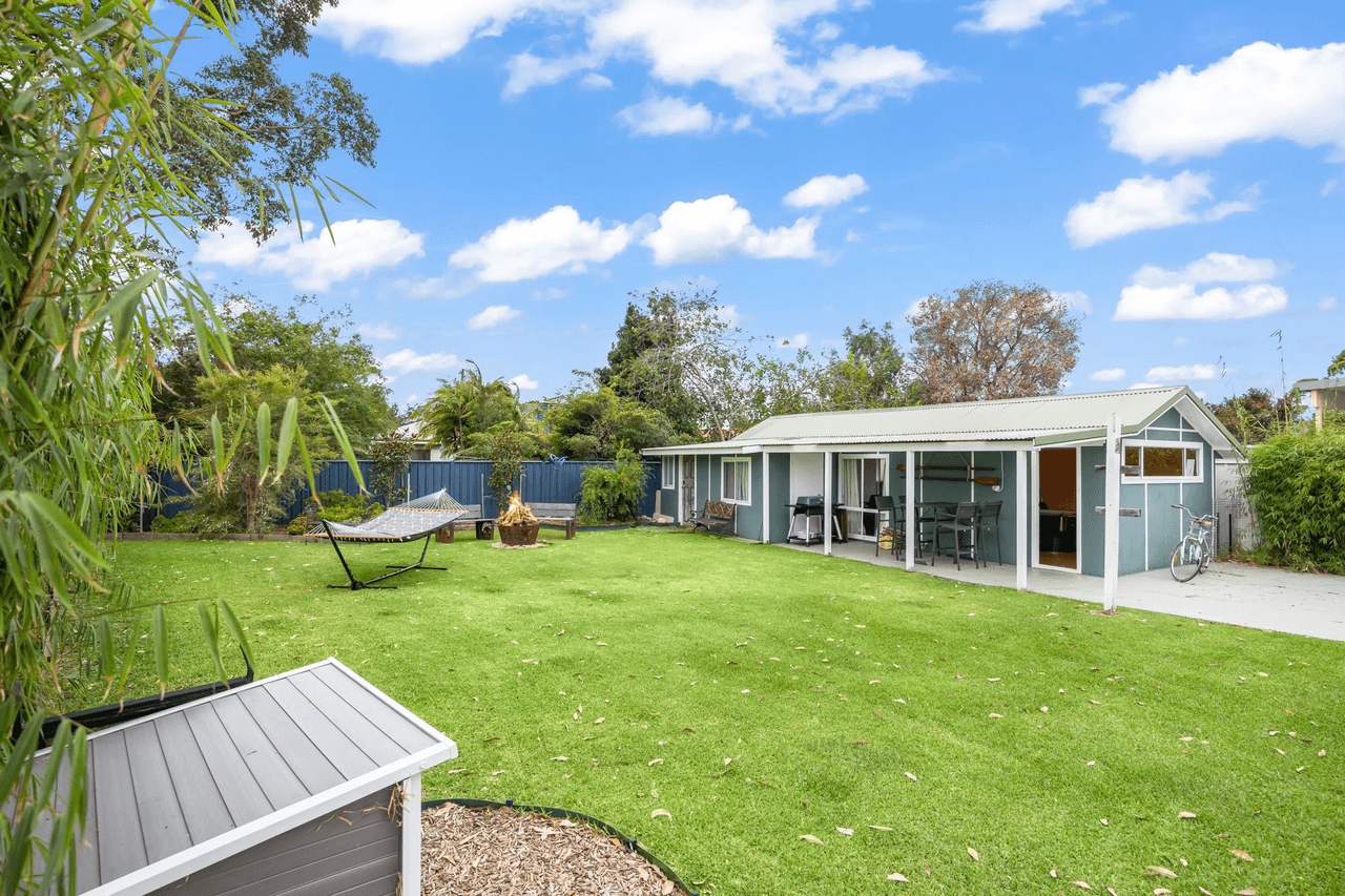 26 Lake View Drive, BURRILL LAKE, NSW 2539