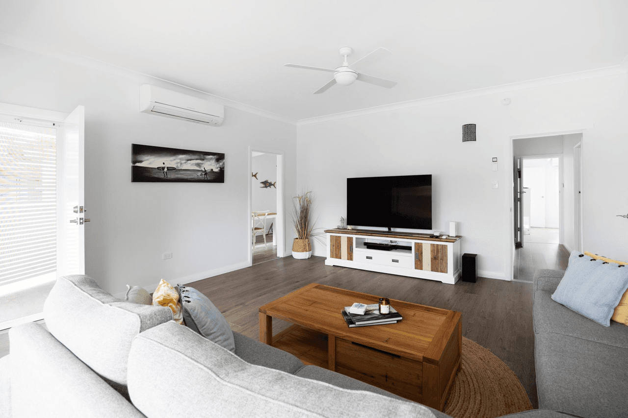 26 Lake View Drive, BURRILL LAKE, NSW 2539