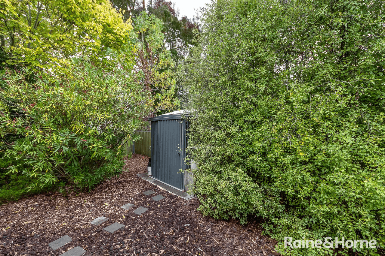 2 Wuttke Road, MOUNT BARKER, SA 5251