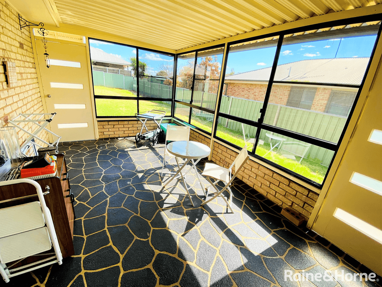 6 Alder Avenue, PARKES, NSW 2870