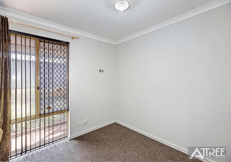 1 Beagle Place, THORNLIE, WA 6108