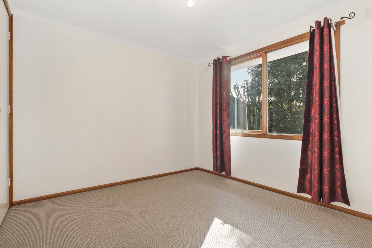 35 Henry Crescent, Seaford, VIC 3198