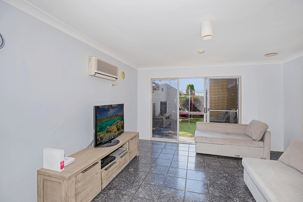 13 Windward Close, WOODRISING, NSW 2284