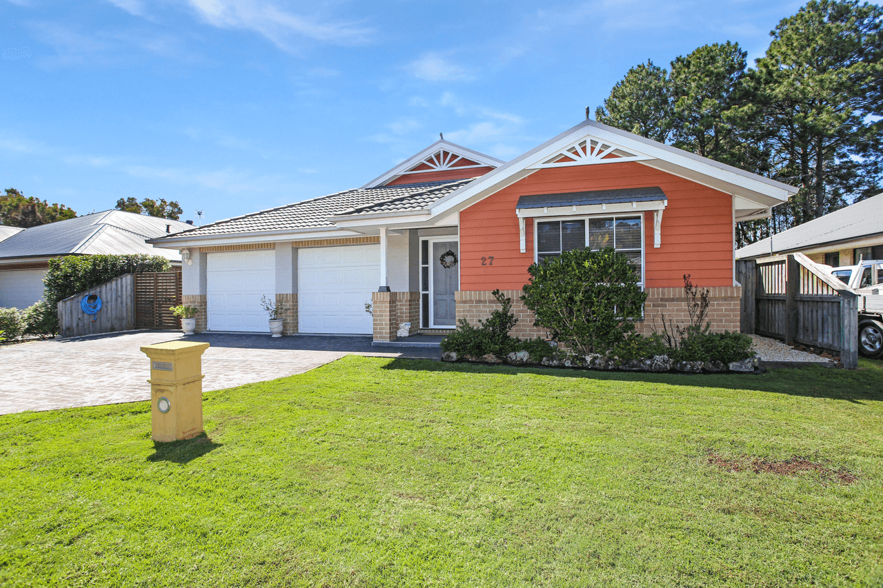 27 Coolabah Close, TEA GARDENS, NSW 2324