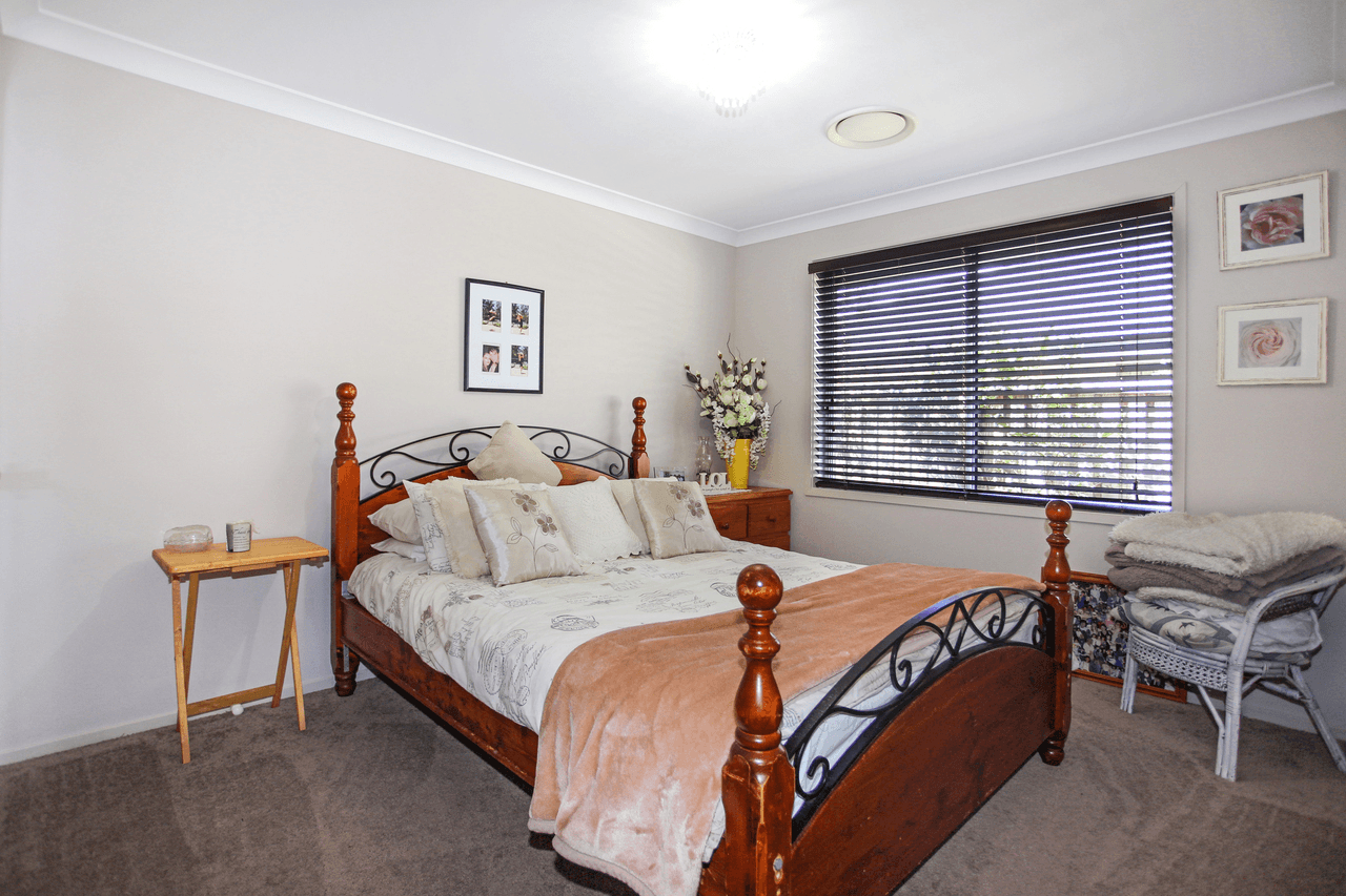 27 Coolabah Close, TEA GARDENS, NSW 2324