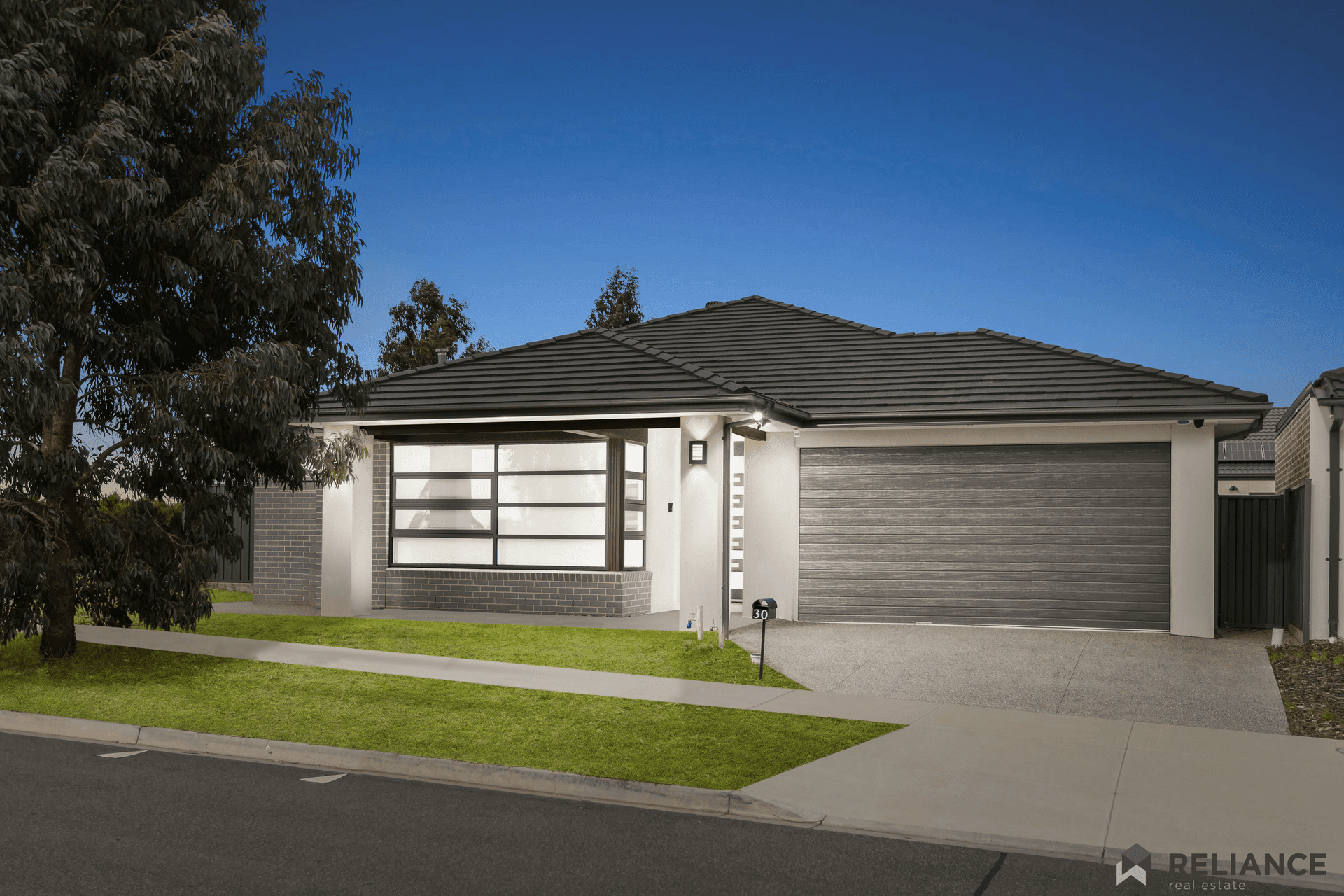 30 Jester Drive, Cobblebank, VIC 3338