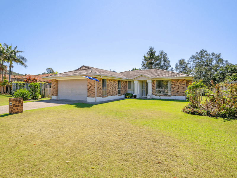 5 Catchlove Street, Maudsland, QLD 4210